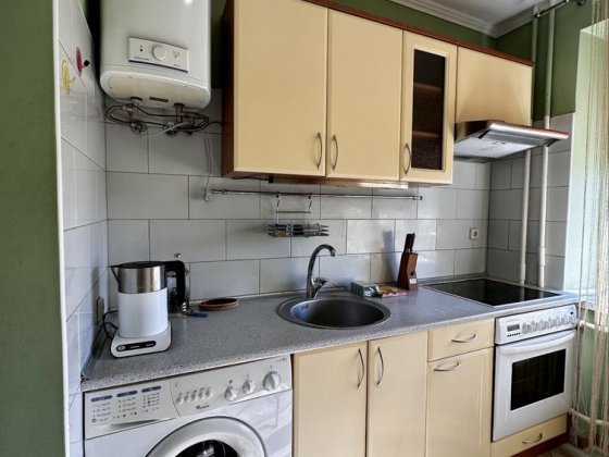 Вільна 3 кімнатна квартира вул Окуневського , бічна Чорновола , Львів Львов