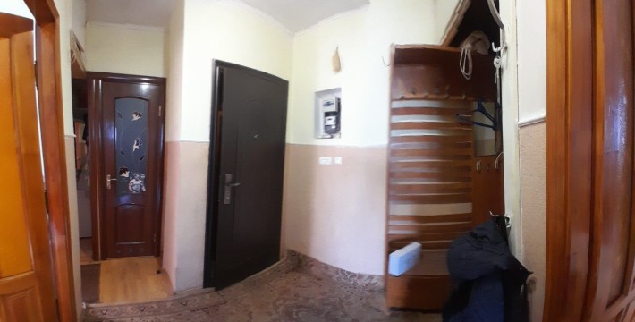 Оренда 2 кім. вул. Петлюри (район церкви). Необхідні меблі та техніка. - фото 1