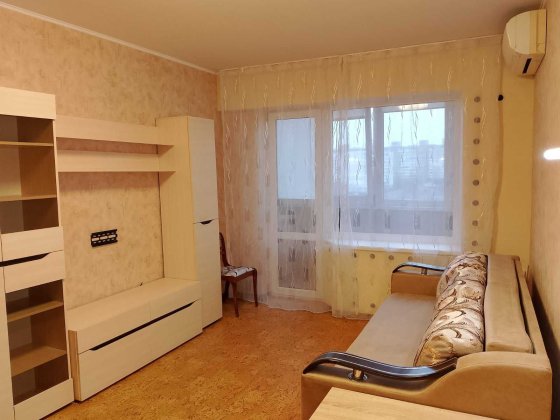 Отличная квартира в газовом доме на Десантном бульваре Одеса