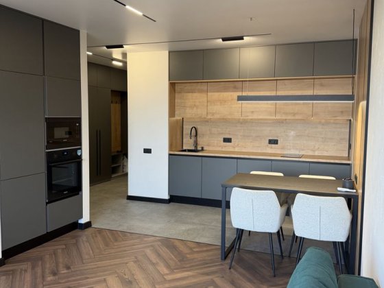 Оренда однокімнатної квартири UNO City House Киев