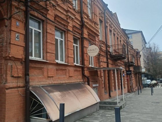 Сдам 3 к квартиру в центре города ул. Троицкая