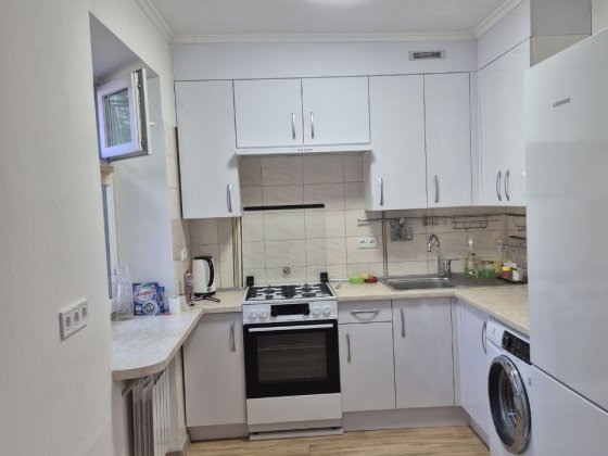 Сдам 2ую квартиру Черёмушки/3-ая ст.Люстдорфской дороги 8000грн ремонт Одесса