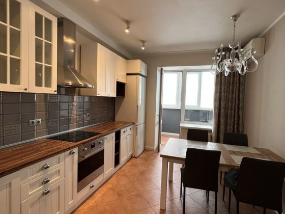 Здам 2к вул. Прилужна 4/15, Біличі, Академмістечко Киев