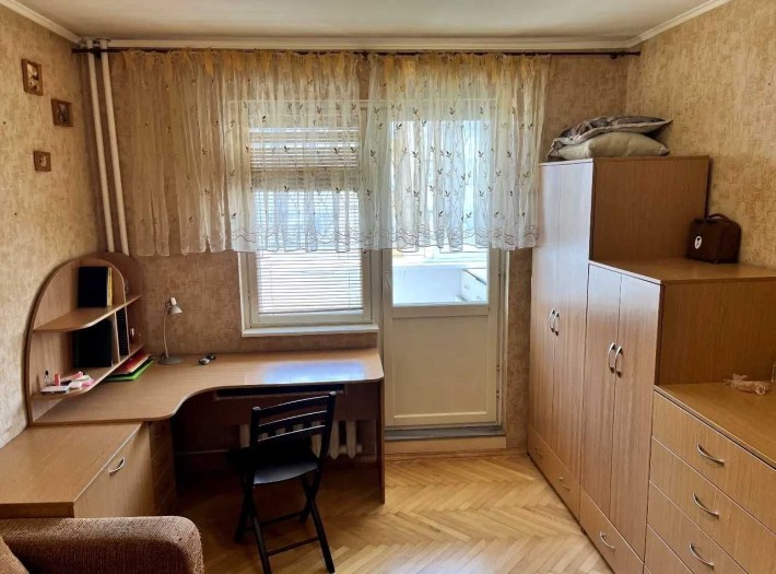 Оренда 3-кімнатної квартири по вул Івана Пулюя - фото 1