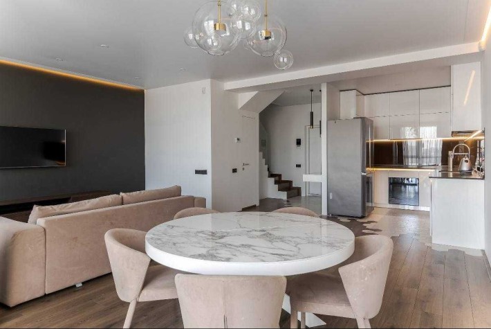 Оренда 3 кімнатної 2-рівневої квартири в ЖК Парус по вул. Липинського - фото 1