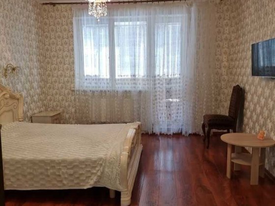 Здається в оренду 1-к квартира на вул. Юрія Липи Львів