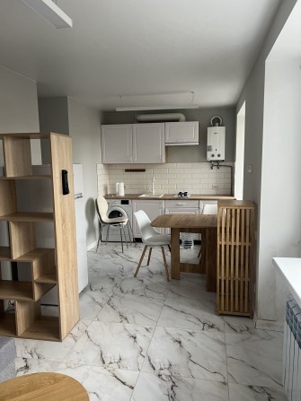 Сдаётся квартира на Довженко - фото 1