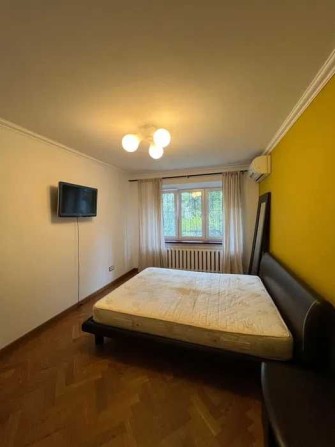 Актуальна оренда! 2-кімнатна квартира, вул. Раїси Окіпної, 3В - фото 1