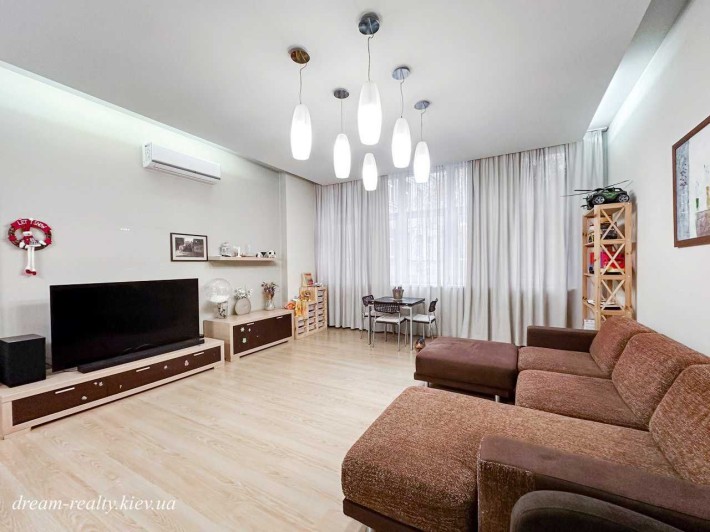 Лютеранская ул. 10а, аренда 3-комн. квартиры, Без комиссии! - фото 1