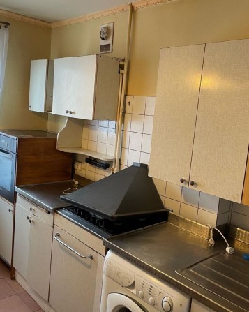 Сдам 3 комнатную квартиру на Янтарной! Левый берег! - фото 1