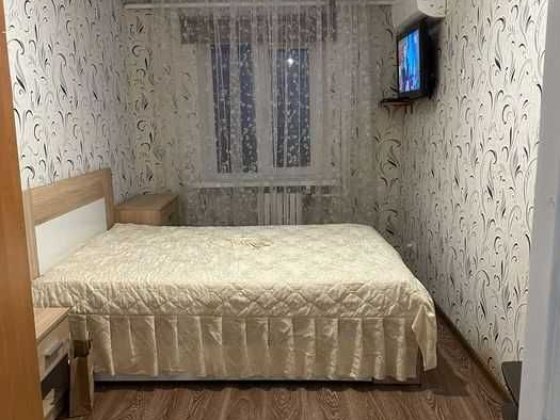Сдам однокомнотную квартиру на гагарина Днепр