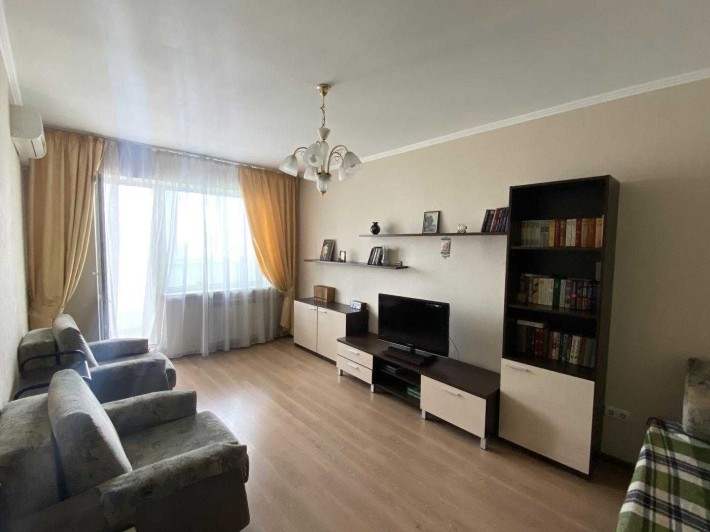 Квітневий провулок 10, Виноградар, оренда просторої 2к квартири - фото 1