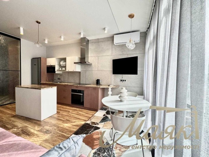 Оренда 2-кімнатної квартири з інвертором в ЖК Новопечерські липки,Київ - фото 1