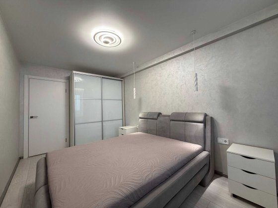 Сдам 2к. квартиру с новым ремонтом Тополь Зап. шоссе