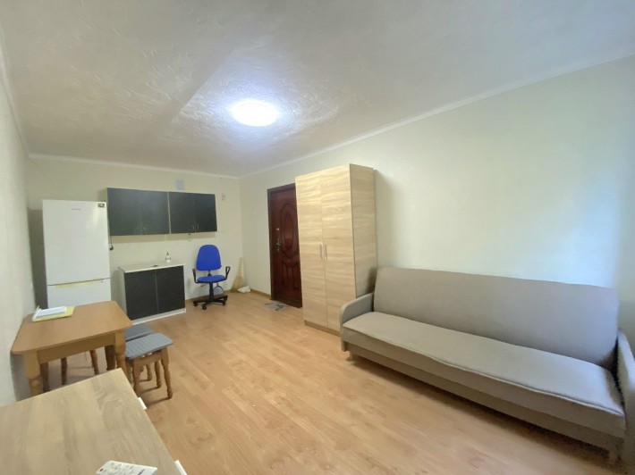 Здам невелику квартиру студію, прт Правди, Ретровіль! - фото 1