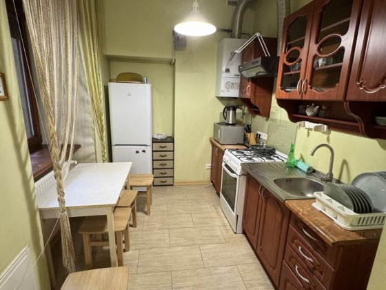 ОРЕНДА 3 кімнатна квартира в.Єфремова Львов