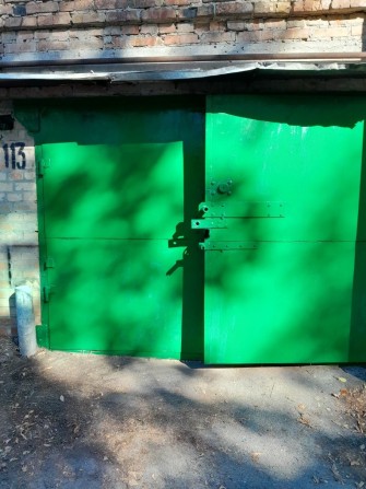 Гараж цегляний в районі Інституту зв'зку - фото 1