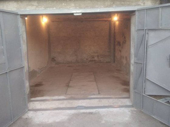 Продам гараж на Боженка Полтава