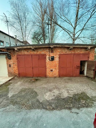 Гараж в центрі міста - фото 1