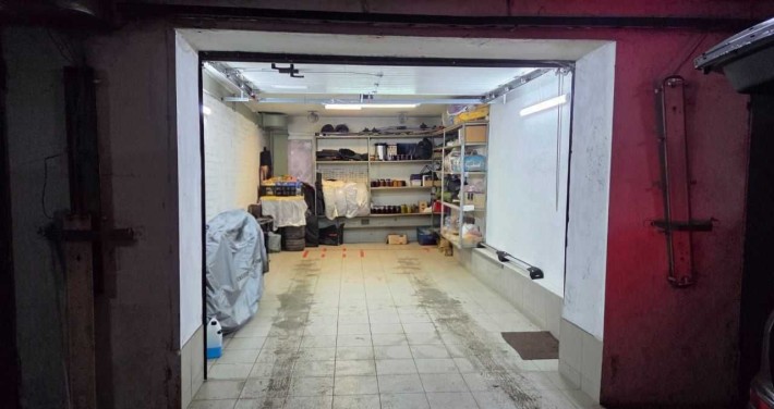 Позняки - Гмирі 7 - Гараж преміум 22,4 м² - фото 1