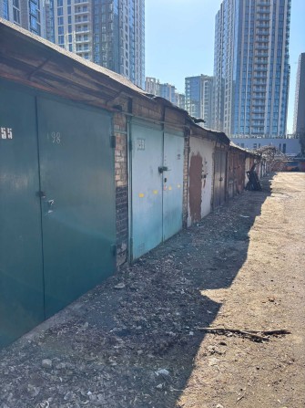 Гараж на Печерске в Кооперативе - фото 1