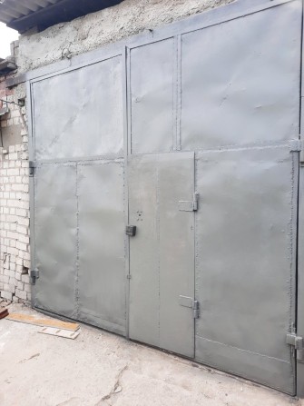 Великий високий гараж в АК42 - фото 1