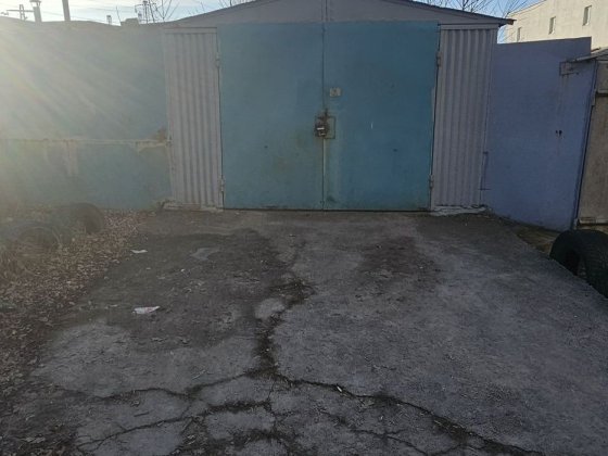 Продам гараж з місцем Киев