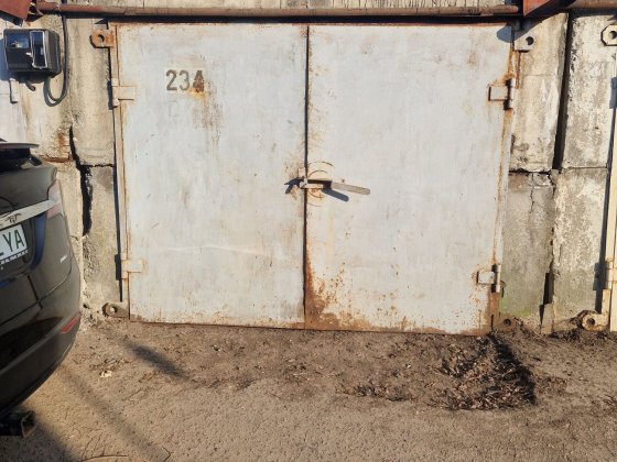 Продам гараж Відрадний Солом'янськи район Киев