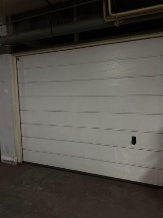 Продам гараж в паркинге - фото 1