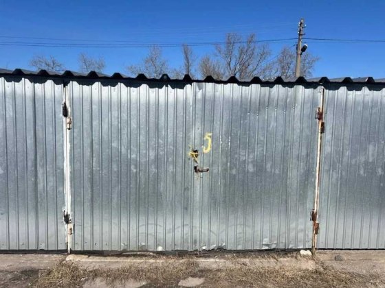 Продам гараж на півнчній 5 Киев