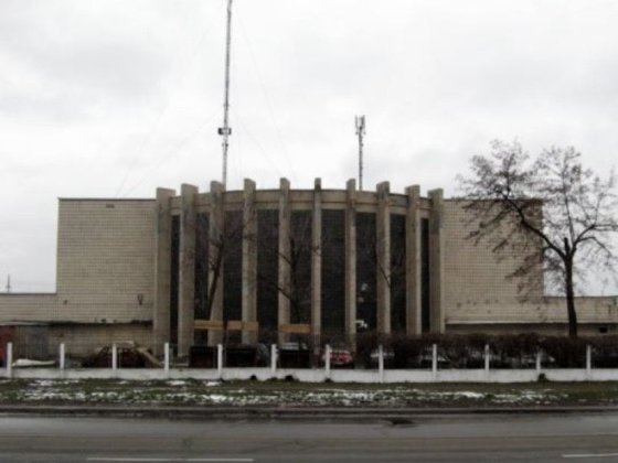 Продаж гаражного боксуГБК Березняки 2;вул.Березняківська 25;пов.1;18кв Киев