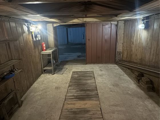 Терміново.Продається металевий гараж без місця Львів