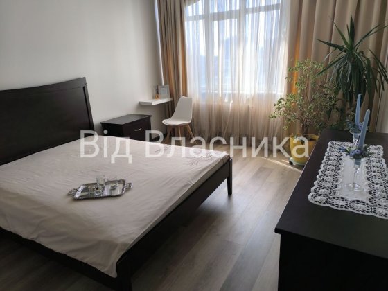 Без %  2 кімнатна в ЖК біля метро, Шевченк. Київ