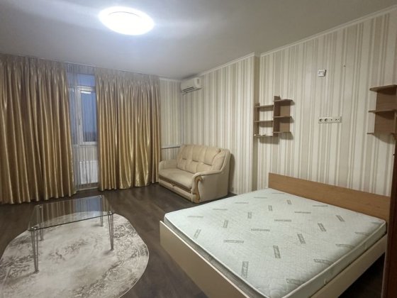 Сдам 1-Ную кварт р-н Черемушки ул Бреуса / ул Малиновского ( Вадатур) Одесса