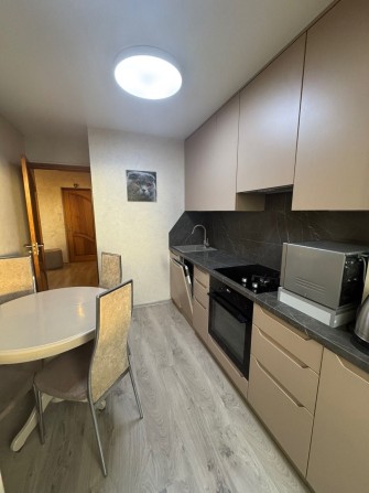 Здам 3х. кімн.  вул. Алана Шепарда , р-он. вул. Незалежності  , - фото 1