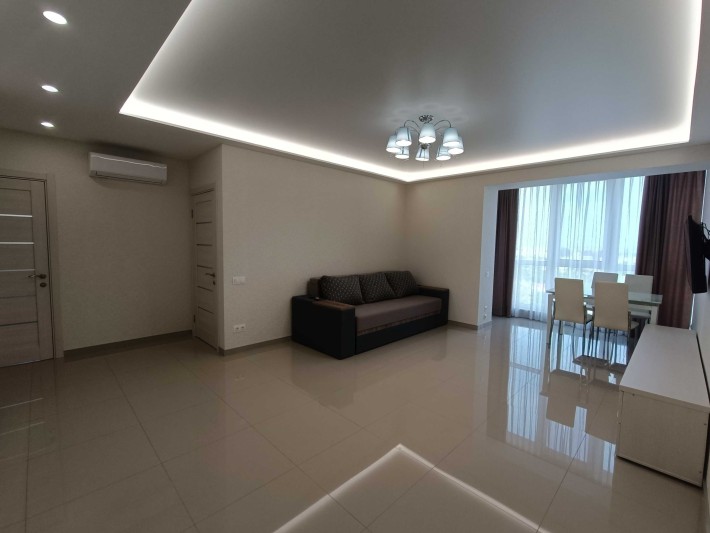 Оренда 2-кімнатної квартири в Дніпрі на Грушевського - фото 1