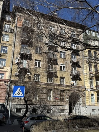 пропонуємо під оренду 2к 5пов 60м Центр Круглоуніверситетська 13 - фото 1