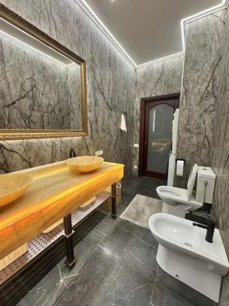 Сдам 3ком кв ЖК Бочки Паркоместо Макдональдс ЦЕНТР рядом Отрада Море - фото 1