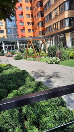 Сдам квартиру долгосрочно от хозяйки за 10 000 тыс грн - фото 1