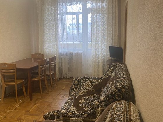 Здається 3 кімнатна квартира проспект Лобановського Довгостроково Киев