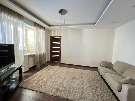 Своя. Аренда 2-х квартиры на Сичеславской Набережной, Днепр Днепр