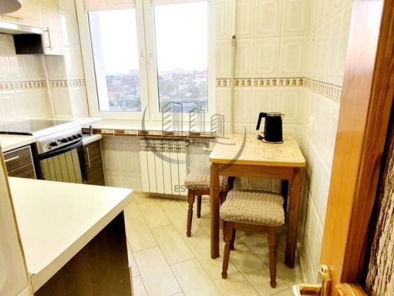 Здам 3-кімнатну квартиру, Комунальний ринок. Харьков