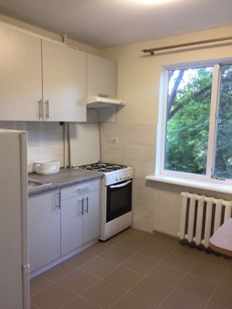 Сдаётся 1 комн квартира по ул Ильфа и Петрова - фото 1