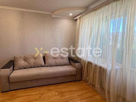 Здається одноккімнатна квартира біля парку Шевченка!!!