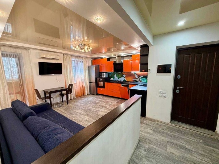 Здам невелику 2-кімнатну квартиру, вул. Мініна, 15 - фото 1