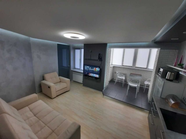 Здається 2к квартира на вул. Краснопільська 11 - фото 1