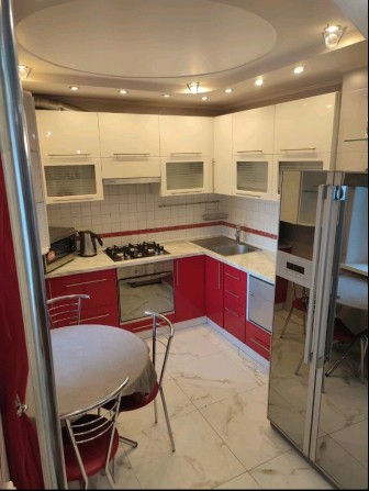 Довгострокова 3х кімнатна квартира в центрі міста . - фото 1