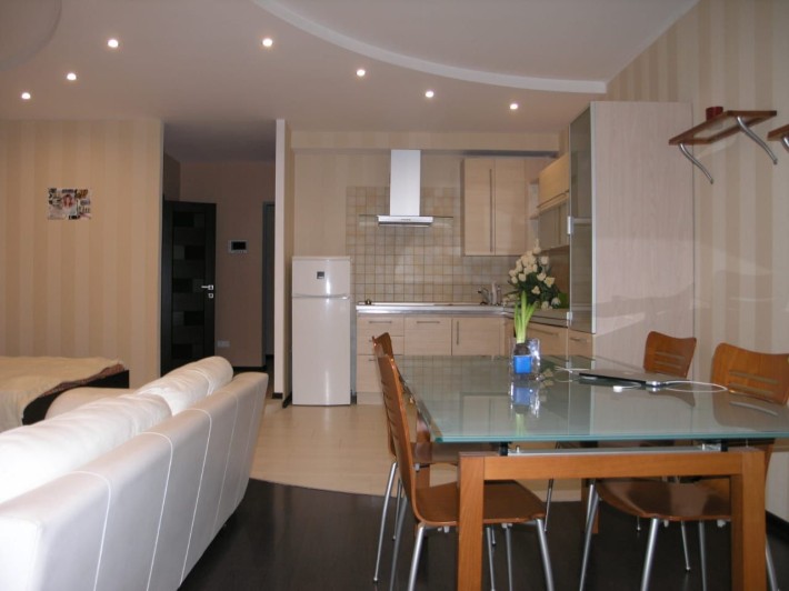 Оренда 1 кімнатної квартири вул. Микільско -Слоб 6, біля м.Лівобережна - фото 1