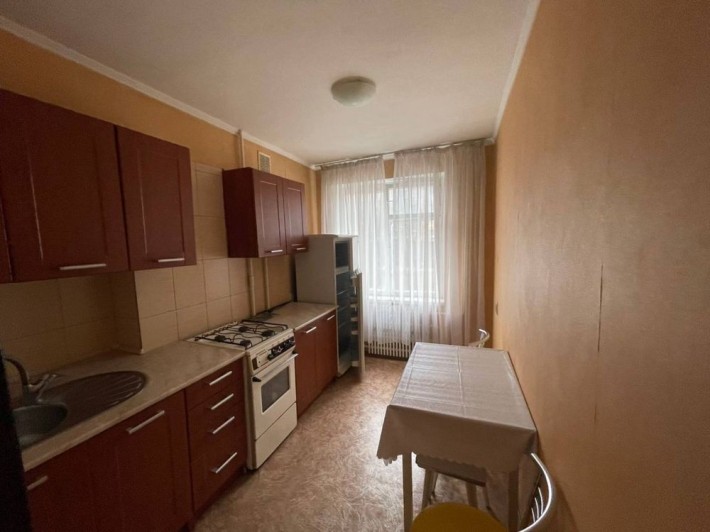 Сдам 2 комнатную квартиру ж/м Тополь -2 - фото 1