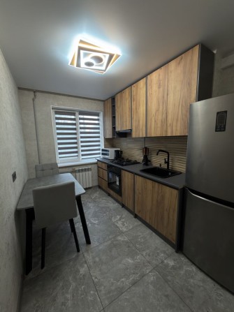 Сдам 3к квартиру на коробова 12 - фото 1